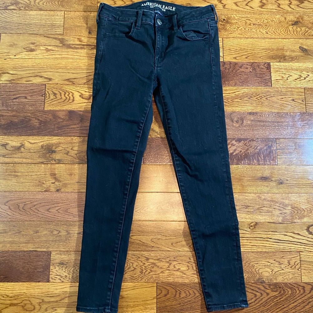 American Eagle black skinny jeans size 8 regular